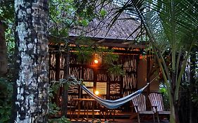 Playa Pikua Ecolodge